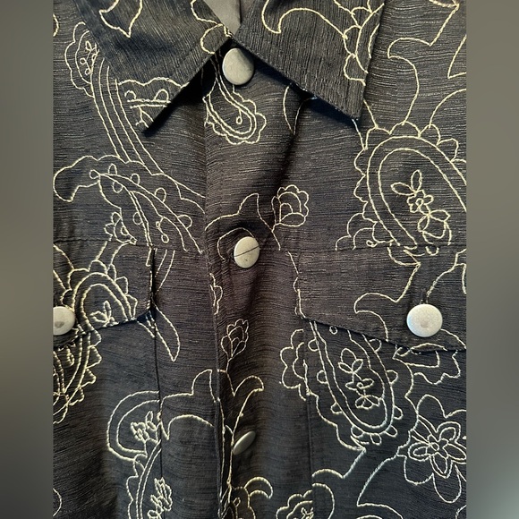 SILKLAND Woman Size 2X Black Silk Floral Paisley Embroidered Jacket - Picture 4 of 9